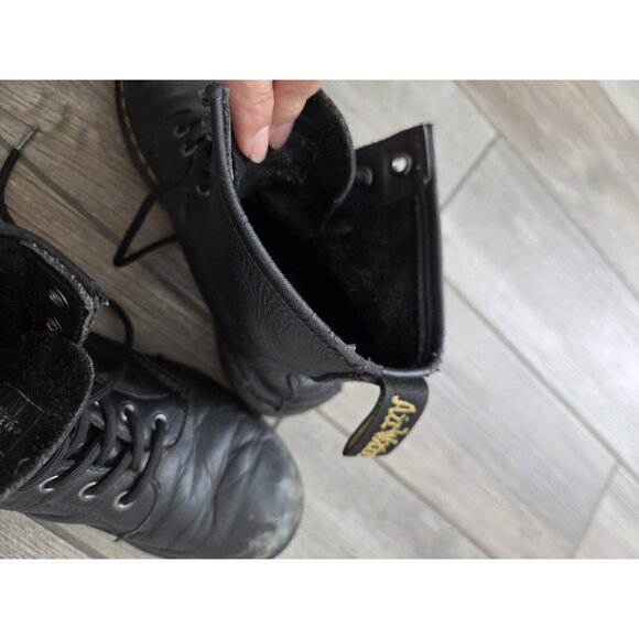 Dr. Martens 1460 Boot - Women's Size 8. Worn. Front Chipped. Condition Fair - Picture 5 of 10